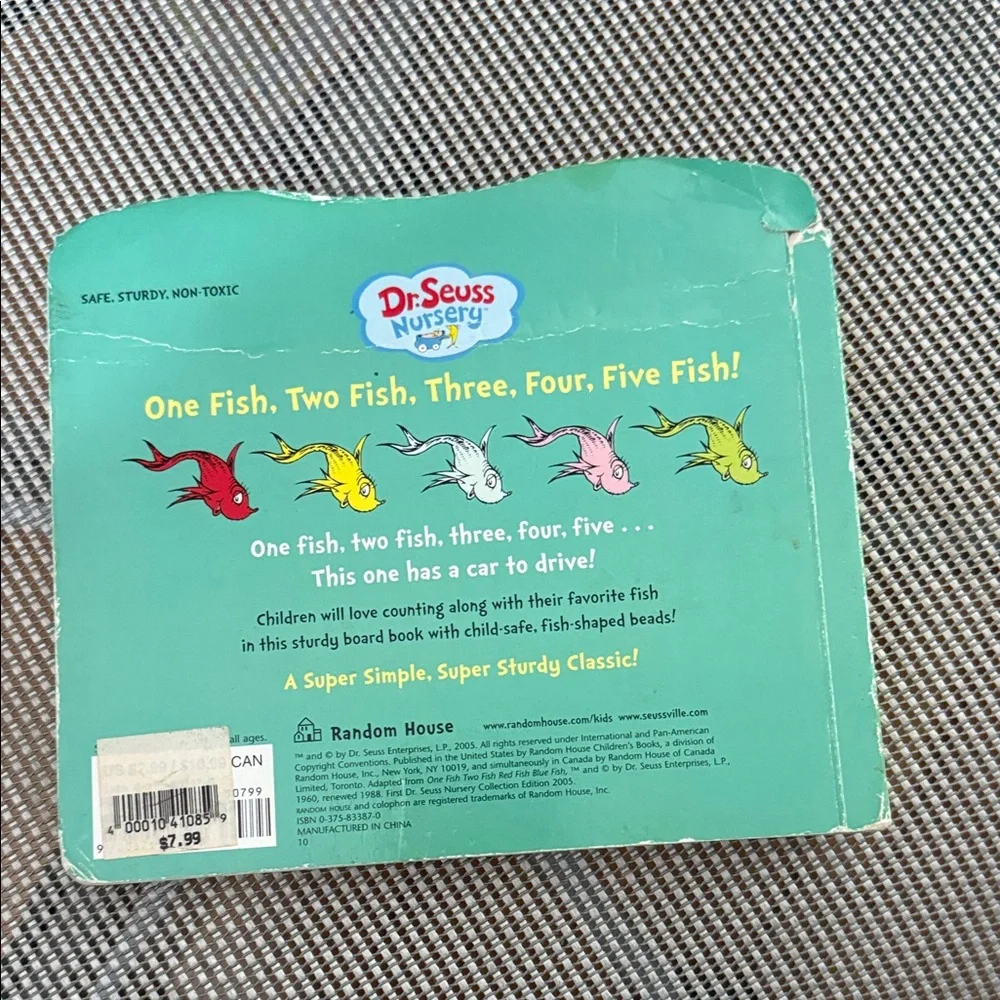 Dr. Seuss's Vibrant FishBook- Yellow, Red, Green, Pink
